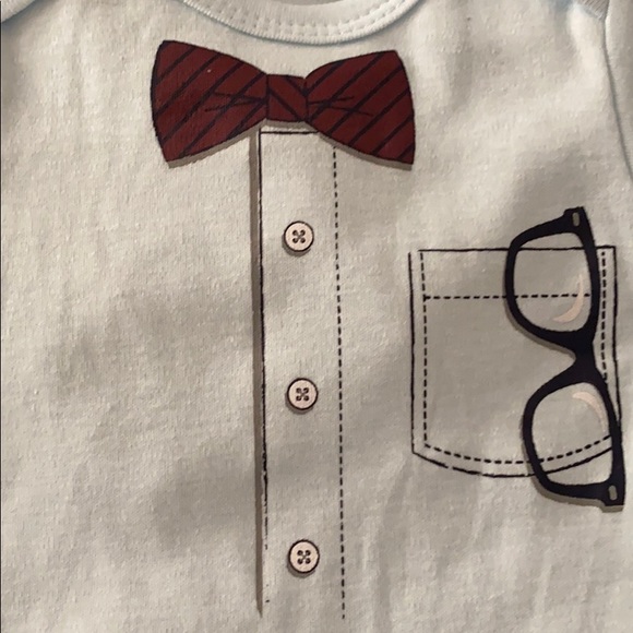 NWT 3 piece Set. Super cute! 🧢👓 - Picture 3 of 9